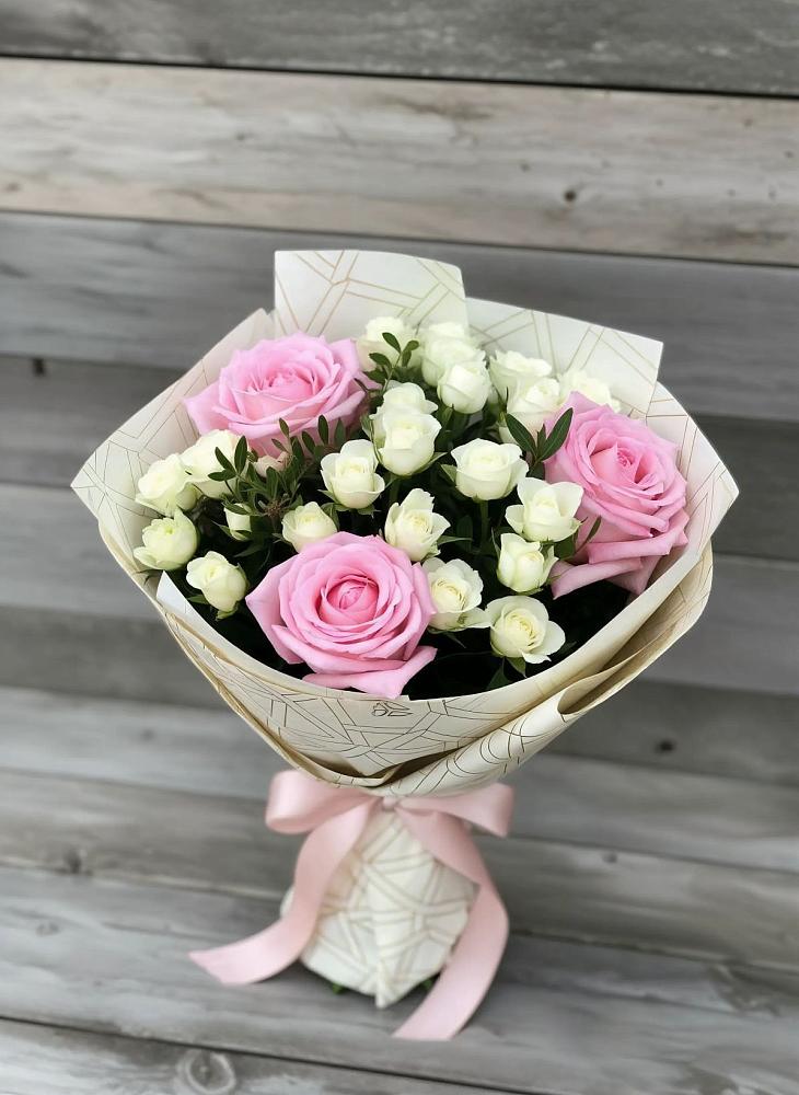 Букет цветов из: Розы в Николаевке Еврейской автономная области