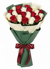 Букет Микс из красных и белых роз #REPLACE_PRED# Николаевке Еврейской автономная области