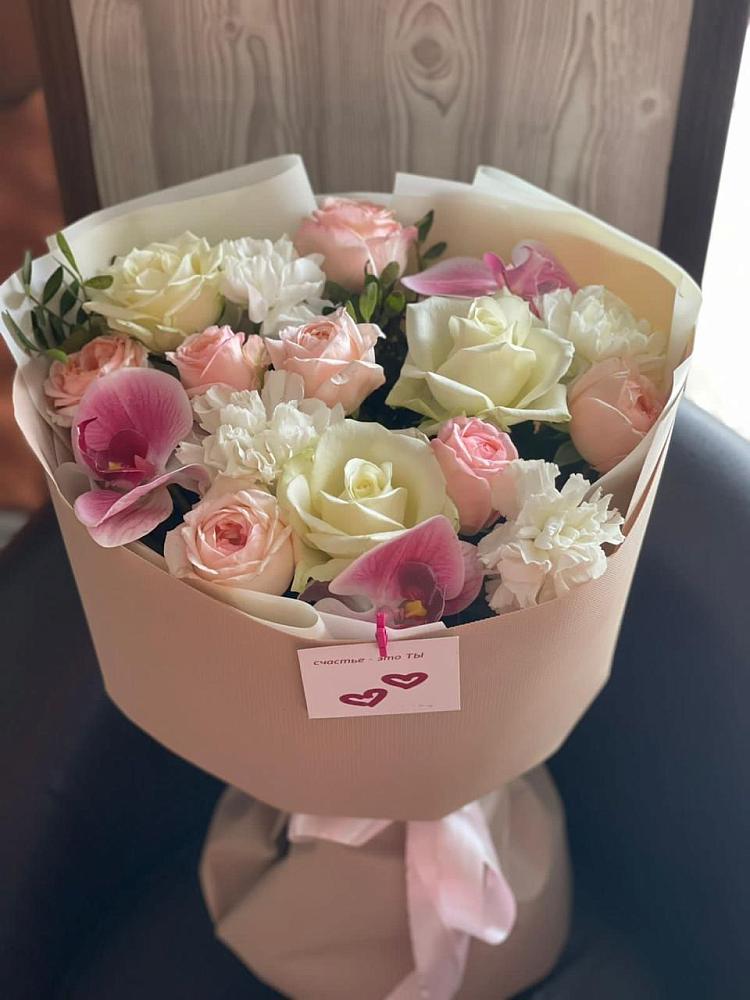 Букет цветов из: Орхидеи, Розы и Гвоздики в Николаевке Еврейской автономная области