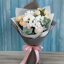 Букет цветов из:  Хризантемы и Розы в Николаевке Еврейской автономная области