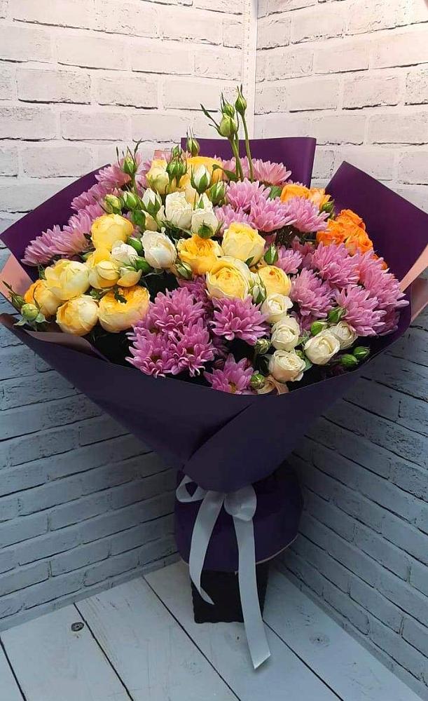 Букет цветов из: Хризантемы и Розы в Николаевке Еврейской автономная области