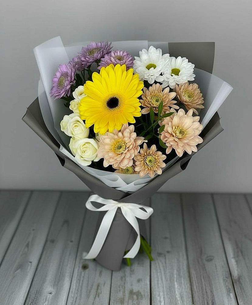 Букет цветов из: Розы, Герберы и Хризантемы в Николаевке Еврейской автономная области
