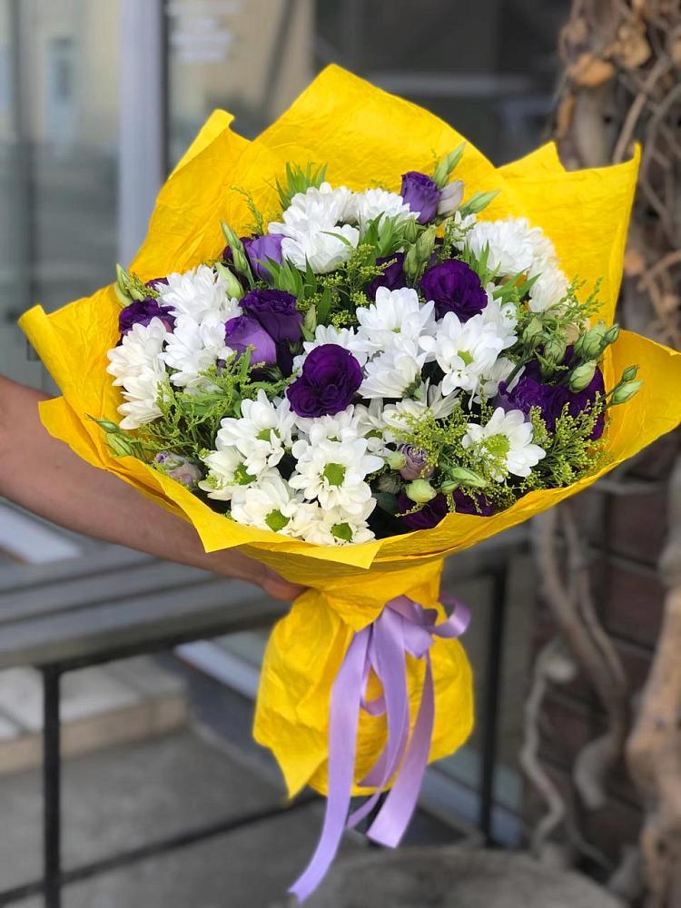 Букет цветов из: Ирисы, Хризантемы и Ромашки в Николаевке Еврейской автономная области