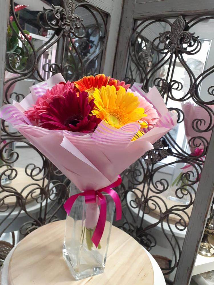 Букет цветов из: Герберы в Николаевке Еврейской автономная области