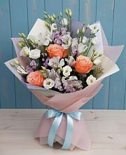 Букет цветов из:  Лизиантусы, Розы, Альстромерии и Гипсофила в Николаевке Еврейской автономная области