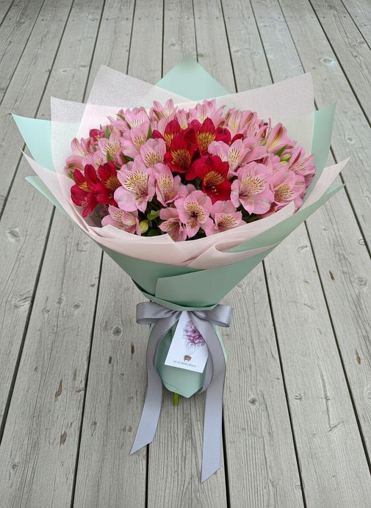 Букет цветов из: Альстромерии в Николаевке Еврейской автономная области