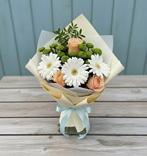 Букет цветов из:  Герберы, Розы и Хризантемы в Николаевке Еврейской автономная области