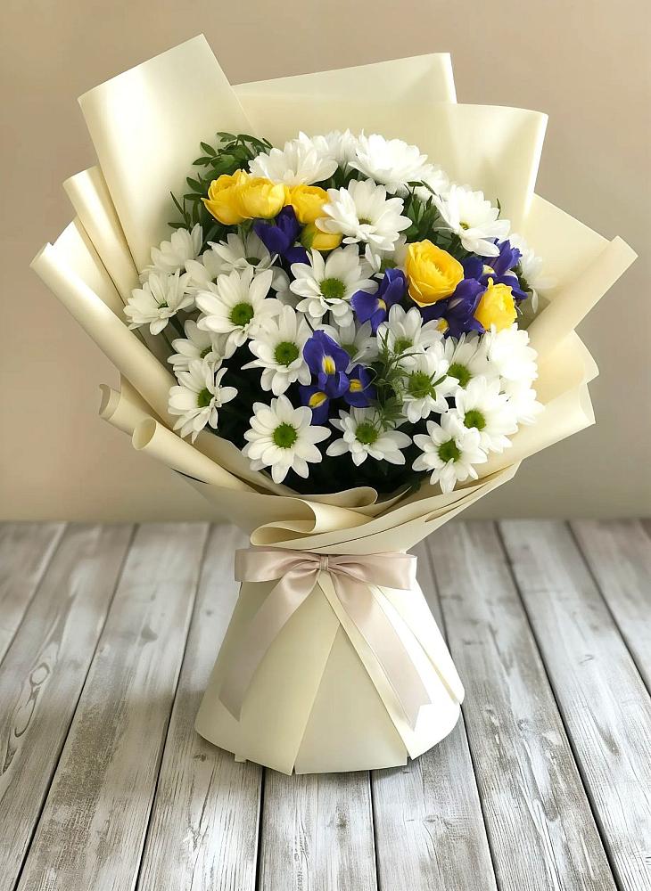 Букет цветов из: Ирисы, Хризантемы и Розы в Николаевке Еврейской автономная области