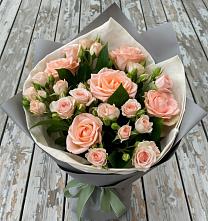 Букет цветов из:  Розы в Николаевке Еврейской автономная области